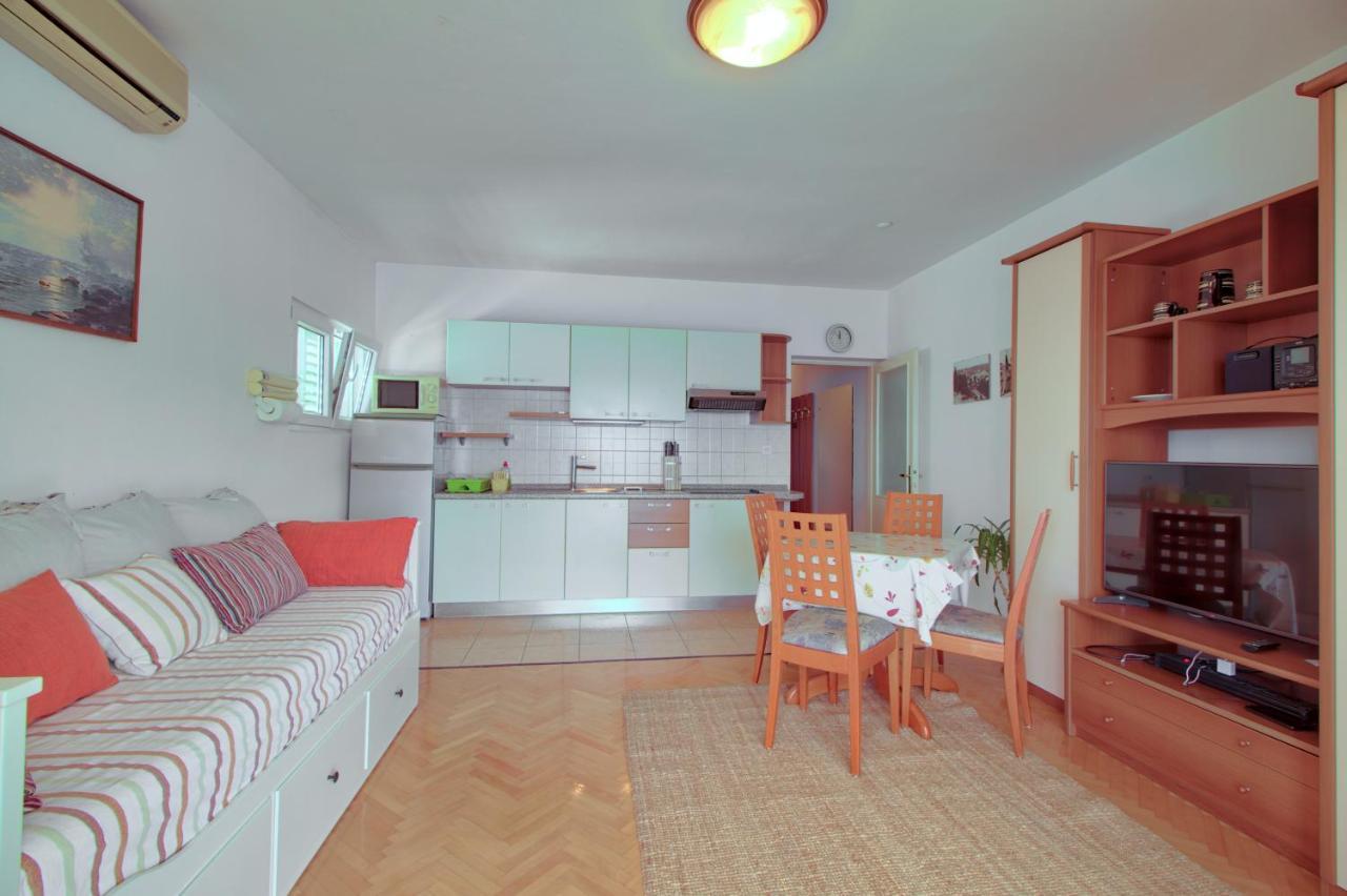 Apartments Podvorac Tribalj Buitenkant foto